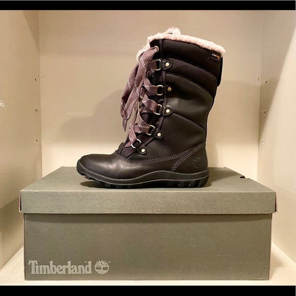Timberland Leather Waterproof Winter Boots - Picture 2 of 3